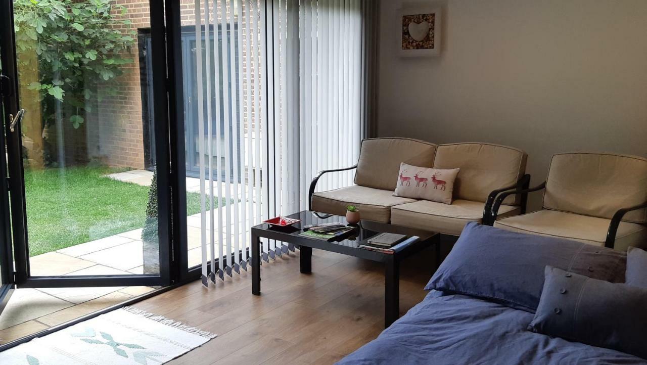 The Mills Guesthouse Hatfield  Esterno foto